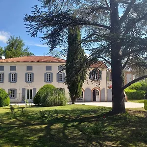  Appartement Chez Celine Et Philippe Dans Propriété De Charme Avec Piscine