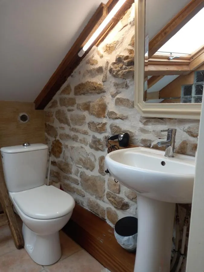 Gîte La Grange Saint-Laurent-dʼOlt