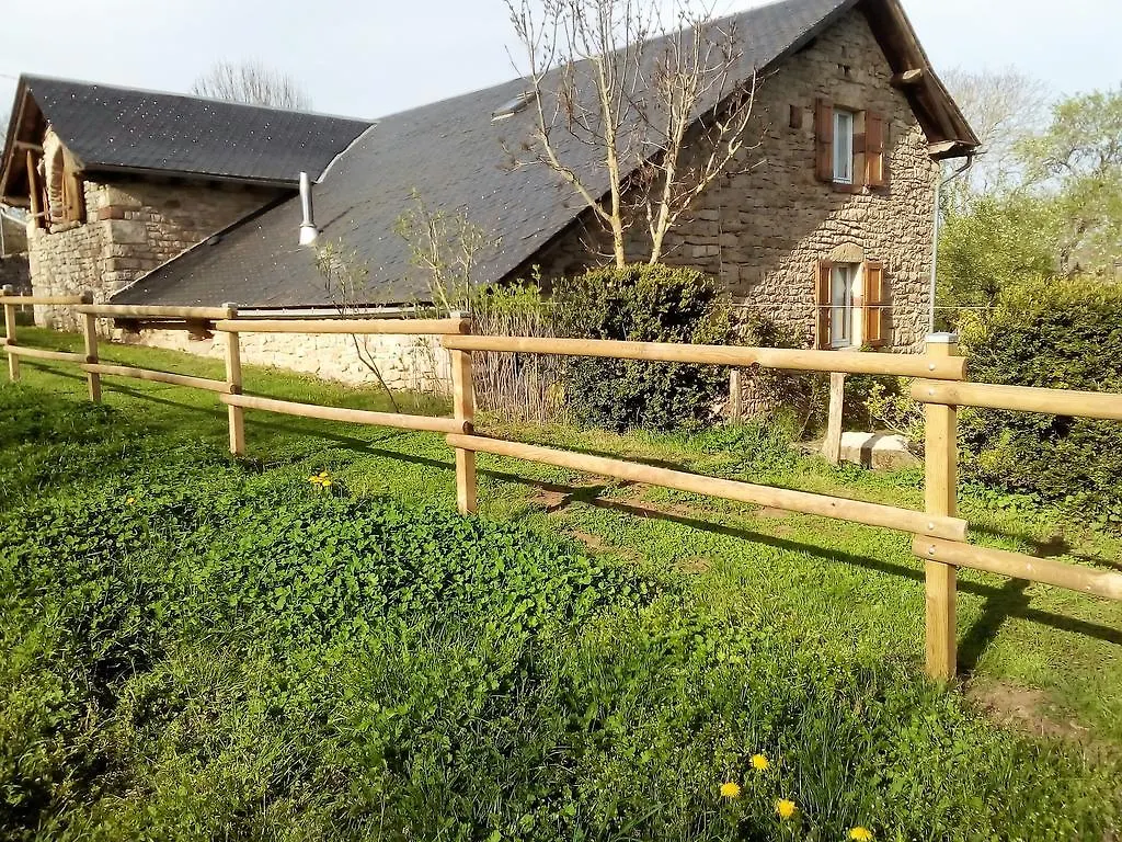 Séjour à la campagne Gîte La Grange Saint-Laurent-dʼOlt
